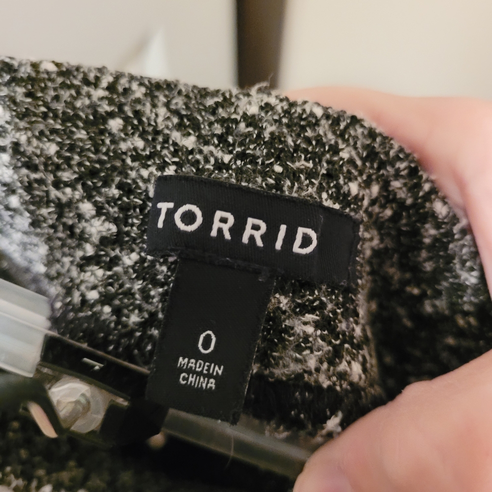 Torrid Size 0 (Large) Mini Skirt Black White Speckled Drawstring Waist - Picture 4 of 7